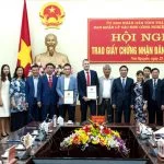 Hai dự án hơn 220 triệu USD tại Thái Nguyên được trao giấy chứng nhận đầu tư