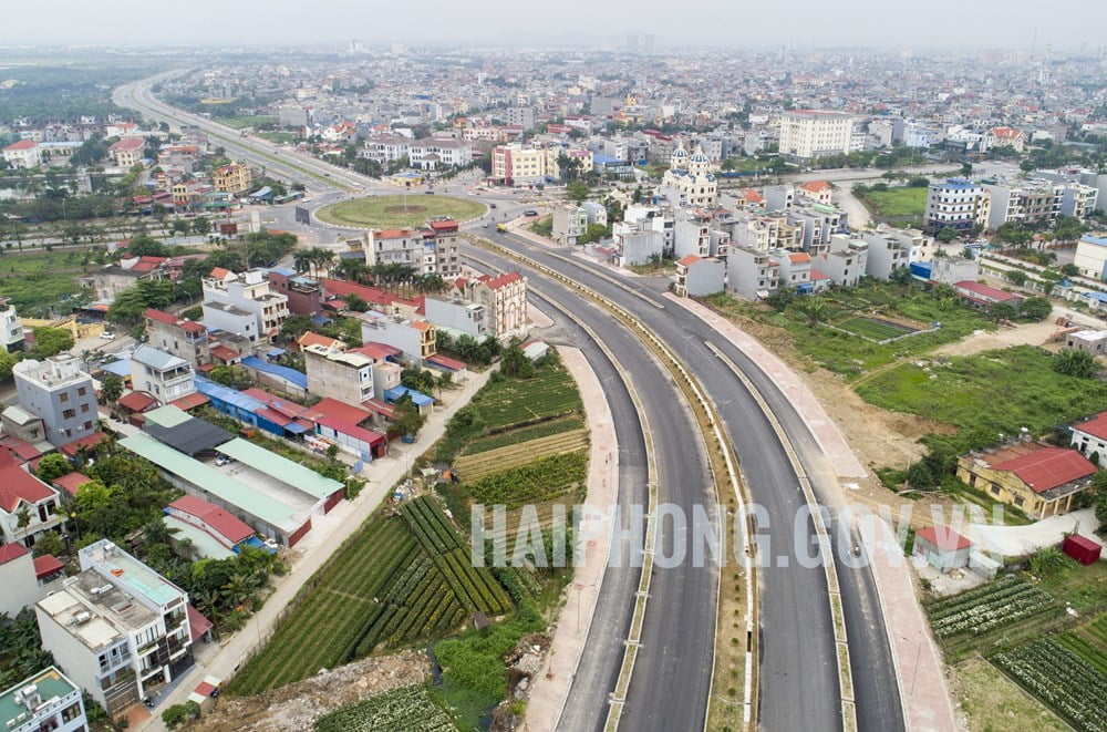 Tuyến đường trục kết nối Đông -Tây từ Bắc Sơn đến Nam Hải có chiều dài 19,8 km.